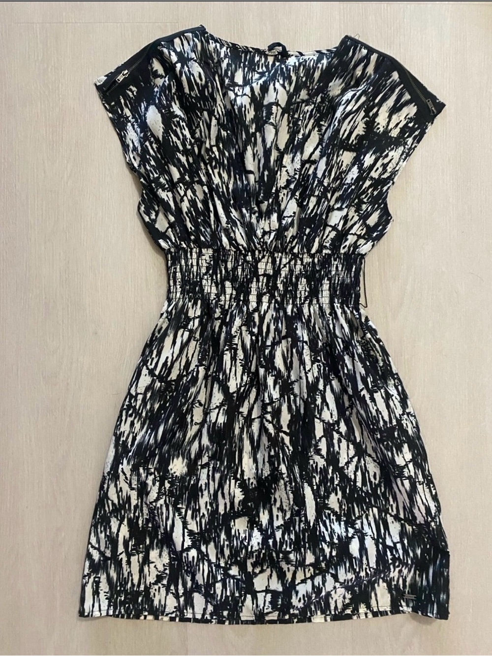 Guess Black and White Strapless Printed Dress - Picture 5 of 10